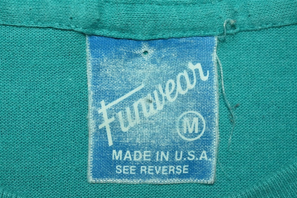 80s Surf Fever Numero One t-shirt Small product image 4