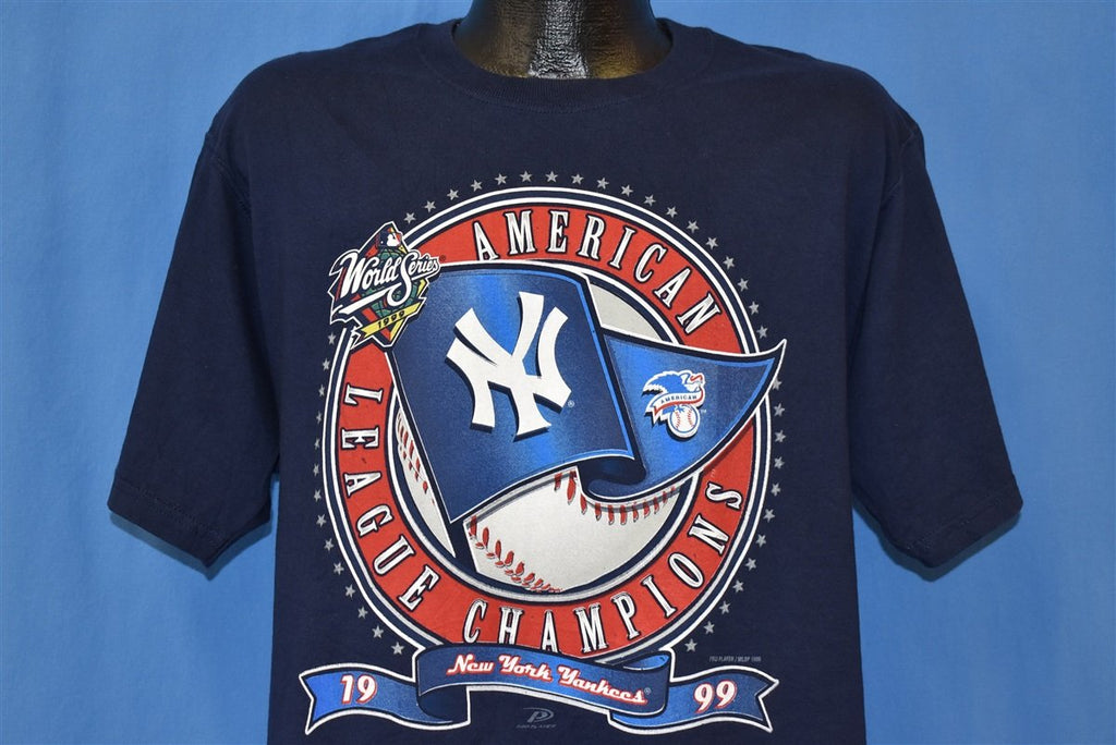 90s New York Yankees World Series Champs 1999 t-shirt Large product image 1