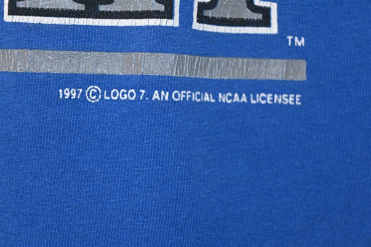 90s Kentucky Wildcats 1997 Final Four Basketball t-shirt product image 3