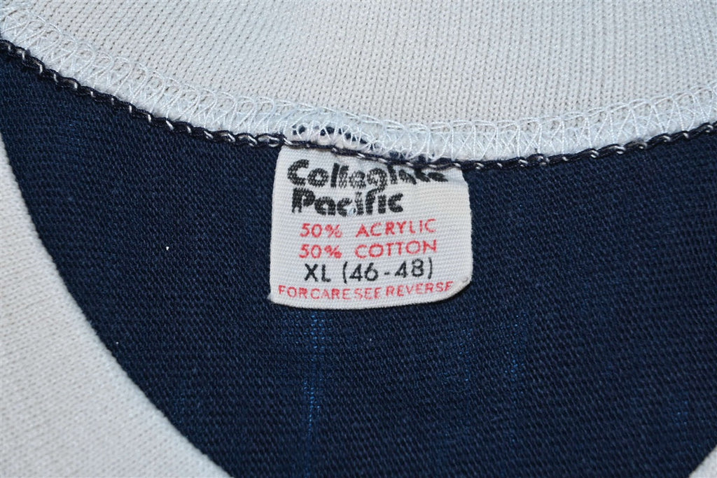 80s Michigan Tech University V-Neck College t-shirt Extra product image 7